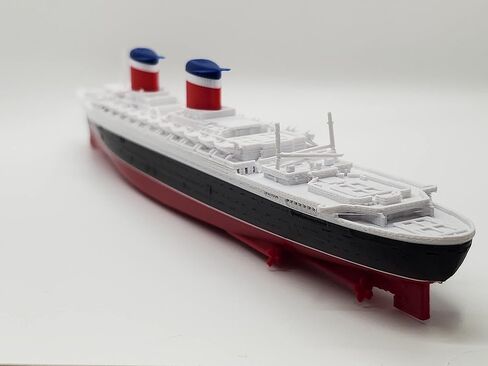 نموذج SS United States بواسطة Theroller3d 1 قدم في الطول (نموذج مع حامل) in Kuwait