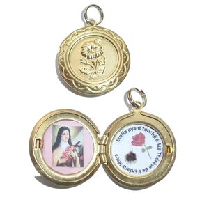 St Therese of Lisieux relic locket