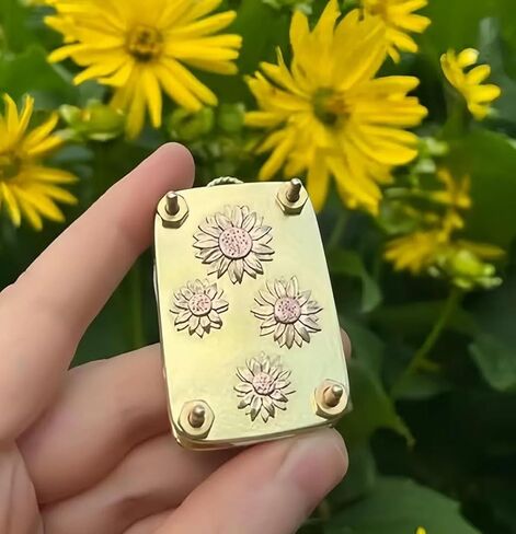Smorbrid Micro Flower Press Plants Art & Crafts Metal Flowers Prapting ، Microwave Flower Press ، DIY Pressed Plant Prestence Kit Art for Arts and Crafts Lovers (Sunflower) in Kuwait