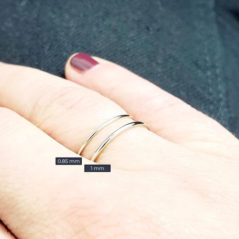 10k Solid Gold Very Thin Stacking Ring (yellow-gold, 5.5) in Kuwait