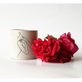 Maria Concrete Planter