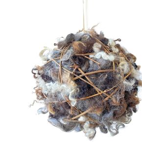 Deluxe Deluxe Wild Bird Bird Ball - Natural Wool Binding Material Dispenser - Birder Garden Decor