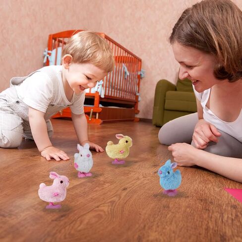 Chick Bunny Wind Toys for Kids ، 4 pcs Clockwork Novelty Justing Toy Toy for Easter Egg Hunt Stock Gift Party Gift in Kuwait