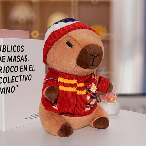 Capybara Plush Clothers and Accessories تم تعيينها لـ 10 في Capybara محشو بالحيوان in Kuwait