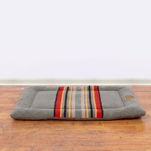 Pendleton Mineral Umber Comfort Cushion كبيرة in Kuwait
