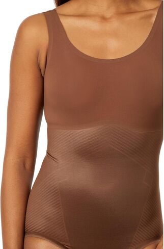 SPANX Thinstincts® 2.0 تانك لباس داخلي أسود جدًا LG in Saudi Arabia