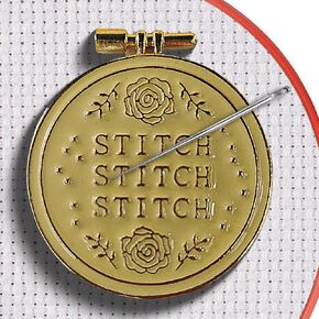 Magnetic Needle Minder Magnet Embroidery Accessories and Supplies Embroidery Needle Holder Cross Stitch Holder Needlework Supplies (Gold)
