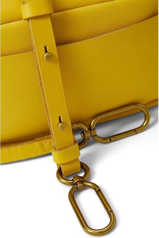Madewell The Leather Carabiner Mini Crossbody Bag in Saudi Arabia