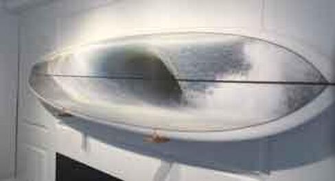 Hawaiian Gun Rack Surfboard Wall Rack - Blonde in Kuwait