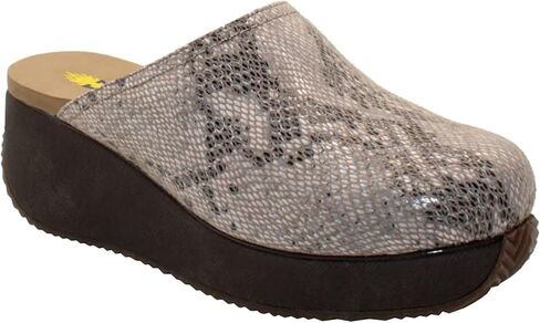 VOLATILE Women's Belmont Wedge Sandal in Saudi Arabia