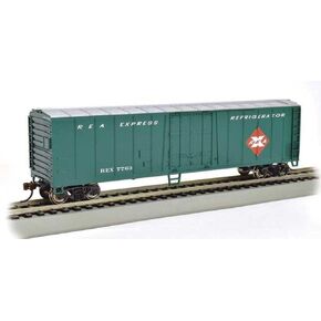 Bachmann Trains - 50’ Steel Reefer - Railway Express #7763 - HO Scale