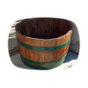 Decorative Half Wine Barrel Table With Glasstop (Green)