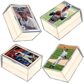 400 Card MLB Baseball Gift Set - w/ Superstars, Hall of Fame Players