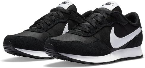 Nike Boy's MD Valiant (Big Kid) Black/White 7 Big Kid M in Saudi Arabia