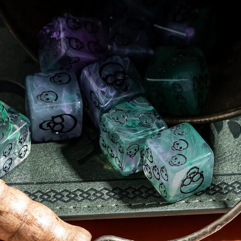 10pc 16mm D6 DICE SET ، 6 -Side Dice Standard 6 Side مع حقيبة جلدية محمولة ، نمط جمجمة ، لعبة D&D RPG Tabletop أو تدريس الرياضيات (الأخضر والأرجواني) in Kuwait