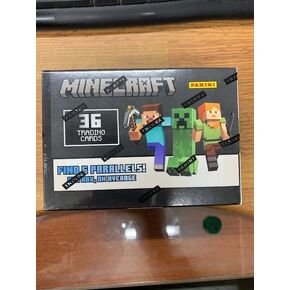 2024 PANINI Minecraft Trading Card Blaster with Exclusive Colorblasts Rare