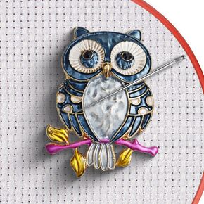 Magnetic Needle Minder Magnet Embroidery Accessories and Supplies Embroidery Needle Holder Cross Stitch Holder Needlework Supplies (Owl)