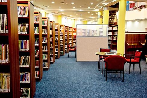 مقسم غرفة محمولة في مقابل شاشة الصمت | مقسم جدار محطة العمل | بذور الخصوصية القائمة بذاتها لوحات الصمت | واضحة ويندوز مزدهر | شاشة مقسم مكتب النسيج | رائع لفصل الغرفة in Kuwait