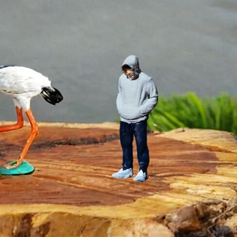 1/64 Scale People Figurine Tiny People Model Craft Collection Diorama Figurines for Miniature Scene Layout Accessories Decor, Gray Sweatshirt Men in Kuwait