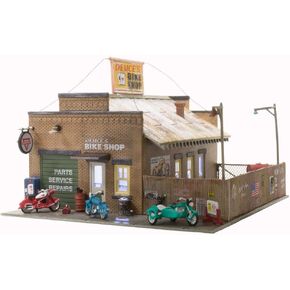 Woodland Scenics Landmark Structures Built & Ready Deuce's Bike Shop, HO Scale