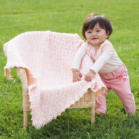 Bernat Baby Blanket Yarn, 3.5oz, Super Bulky 6 Gauge - Pink - Single Ball Machine Wash & Dry (454533) in Saudi Arabia
