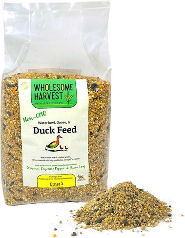 Non-GMO 10 lb Duck Food, Goose & Waterfowl Feed – 18% High Protein, Complete Bird Feed with Cracked Corn, Soybeans, Vitamins & Probiotics Formula for Healthy Flock Growth in Saudi Arabia