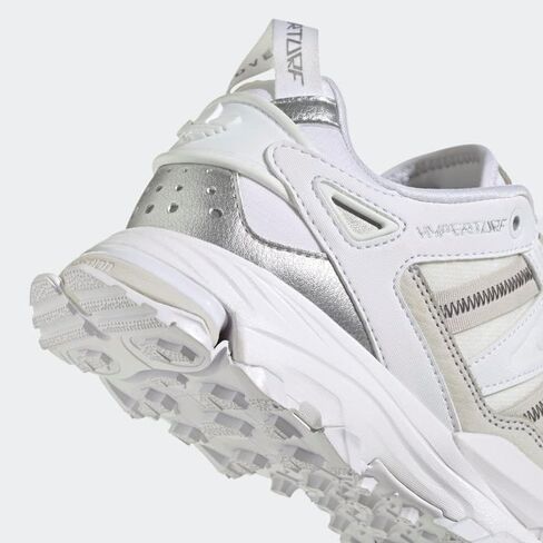 حذاء أديداس Hyperturf Adventure للرجال، بيج، مقاس 9.5 in Saudi Arabia