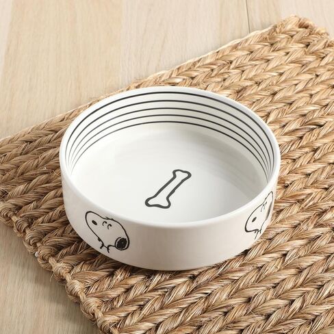 Peanuts Snoopy & Charlie Brown 6 "Stoneware Dog Food Bowl - للكلاب الصغيرة إلى المتوسطة - طبق حيوان أليف لطيف ، متين وسهل التنظيف - تغذية جرو in Saudi Arabia