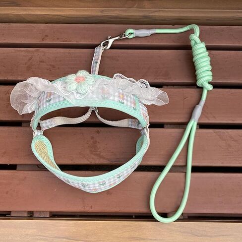 Cat Harness Collar and Leash Set, Sweet Lace Floral Kitten Collar, Escape Proof Puppy Chest Harness, Adjustable Cute Harness Leash Set for Cat Puppy Dog Outdoor Walking (Pink, S) in Kuwait