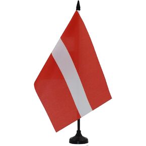 AZ FLAG Latvia Table Flag 5'' x 8'' - Latvian Desk Flag 21 x 14 cm - Black Plastic Stick and Base