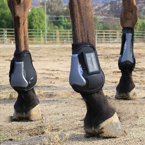 عرض Professional's Choice Pro Performance Show Boots | الزوج الخلفي الخلفي | الحجم العالمي | TPU أو قفل قياسي in Saudi Arabia