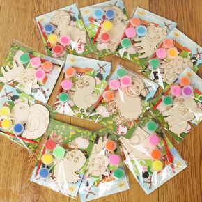 LARDUX 24pcs Ice Cream Wood Painting Crafts - 8 Styles Ice Cream Shape Unfinished Woodchips Cutouts Craft Kits with Glow in The Dark Paint DIY Party Favors Birthday Party Decorations