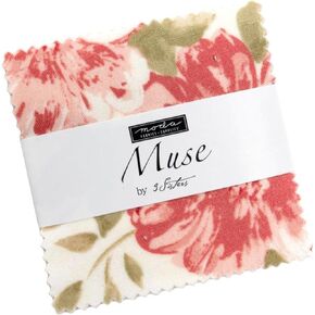 Muse Mini Charm 44390MC بواسطة 3 أخوات