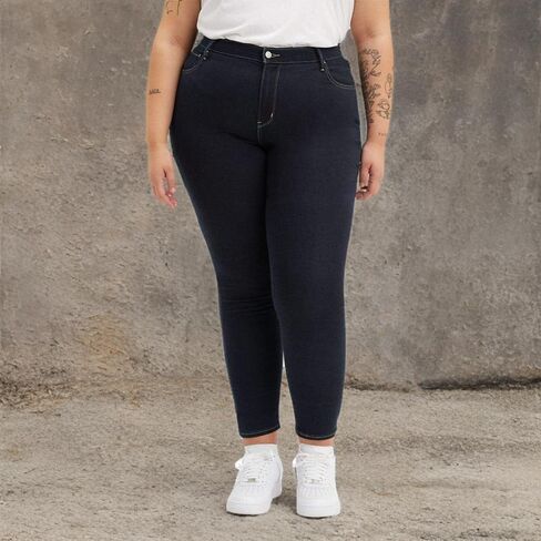 بنطلون جينز Levi's نسائي 720 عالي الارتفاع فائق النحافة (متوفر أيضًا بمقاس إضافي)، (جديد) Animal Kingdom، 26 شورت in Saudi Arabia