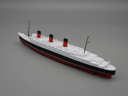 RMS Queen Mary Model 1 قدم في الطول (نموذج) in Kuwait