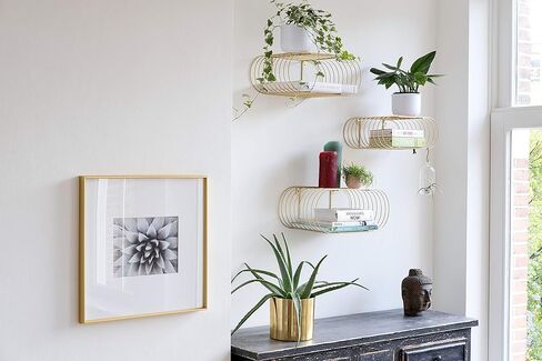 مجموعة كيمستي 3 أرفف حائط عائمة ذهبية للديكور، وإكسسوارات غرفة النوم وغرفة المعيشة، وديكور جداري نحاسي انتقائي، ورف المناشف الورقية، ورف الشمعدان in Kuwait