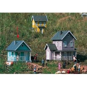 Piko G Scale Model Train Buildings - Cousin Jane's Farmhouse - 62249