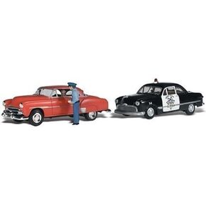 Willie's Warnin 1950's Chevy & Ford Police Car w/Drivers N Scale Woodland