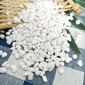River Stone, Natural Polished Decorative Gravel, Decorative Pebbles, Mixed Color Gemstones, Used in Aquariums, Landscapes, Vase Fillings (1.1 lbs) (White)
