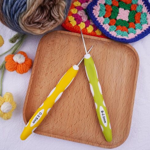 Crochet Hook, Smooth Metal Head and Soft Rubber Grip Extra Long Ergonomic Crochet Hooks for Arthritic Hands, Beginners and Crochet Enthusiast,(5mm, 5.5mm) in Kuwait