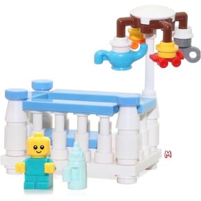 Lego Baby minifigure in Boy Crib (مع Spinning Mobile) لطيف للغاية