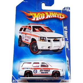 HOT WHEELS 2009 HW CITY WORKS 02/10 WHITE '07 CHEVY TAHOE FIRE DEPT. RECUE TRUCK 108/190
