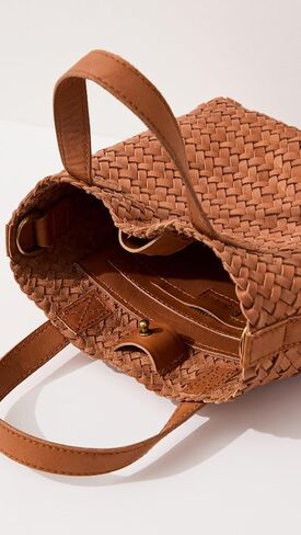Madewell Women's The Small Transport Crossbody in Saudi Arabia
