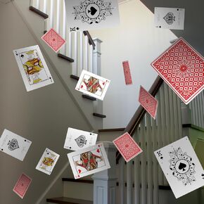 20 Pcs Wonderland Tea Party Decoration 30 x 20 cm Poker Cards Hanging Banner Wonderland Garland Baby Shower Decoration Background for Birthday Baby Shower Casino Poker Party Supplies