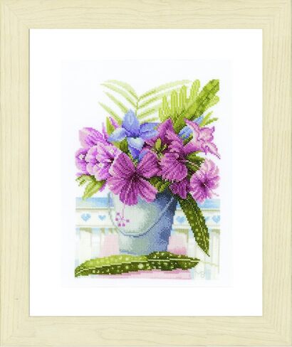 Vervaco Counted Cross Stitch kit King of Animals, 13.6 inch in Saudi Arabia