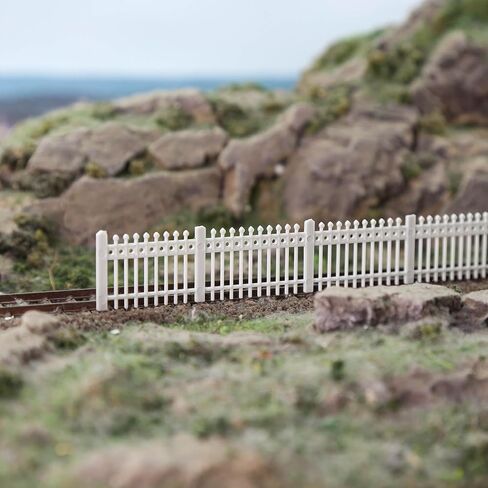 HO Scale Fences with Gates Building Wall for Model Trains Diorama Scene (Style A-Green) in Saudi Arabia