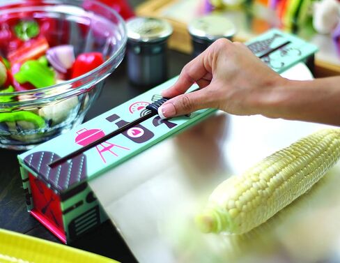 موزع رقائق الألومنيوم القابل لإعادة التعبئة من الرخام من ChicWrap Carrera - يتضمن لفة من رقائق الألومنيوم الاحترافية مقاس 12 × 30 بوصة - موزع قابل لإعادة الاستخدام مع قاطع منزلق - موزع مثالي ويوفر المال in Kuwait