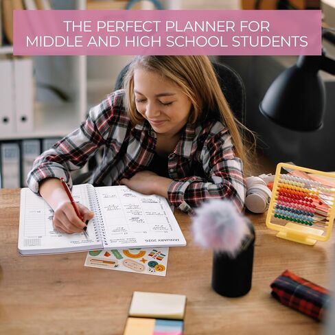 Aesthetic 2025-2026 Student Planner To Stay Organized - A Beautiful 8.5" x 5.5" Planner for Middle and High School Students with Weekly & Monthly Spreads For The 25-26 Academic Year in Saudi Arabia
