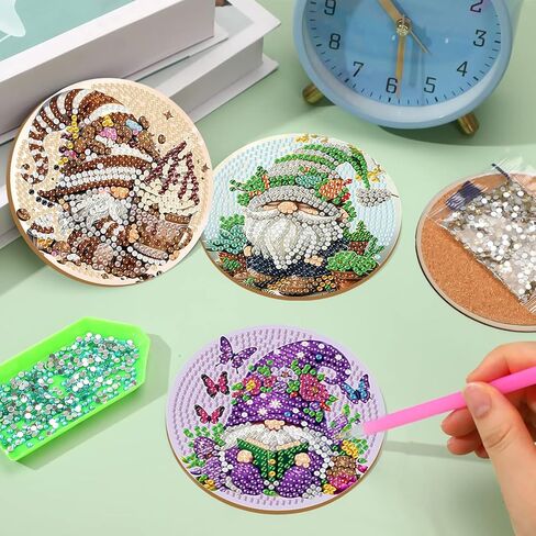 8 PCS GNOME Diamond Art Coasters-Gnomes Diamond Painting Coasters مجموعات مع Holder ، DIY Gnome Coasters مع قواعد الفلين للمبتدئين في البالغين كهدية ديكورز in Kuwait