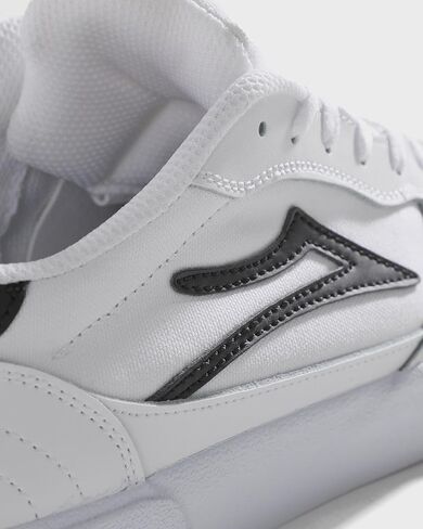 حذاء تزلج Lakai Cambridge للرجال، جلد أبيض، 13 in Kuwait